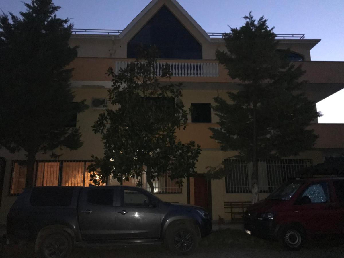 Sunrise Guest House Shkodër Eksteriør billede
